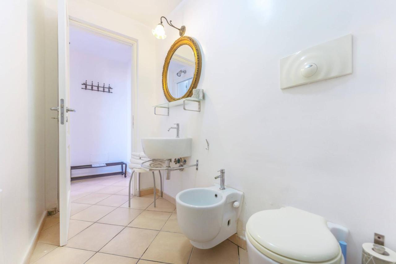 بروسيدا Palazzo Attila - Gioia Apartments المظهر الخارجي الصورة